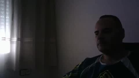 Snapshot of gioshadow chatting on September 28, 11:52 am gioshadow online show from September 28, 11:52 am