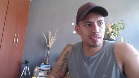 piggy boy online show from January 12, 3:46 pm