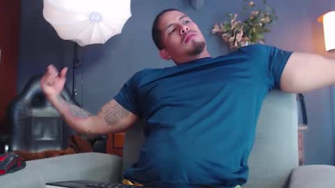 piggy boy online show from October 2, 8:13 pm