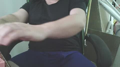 Snapshot of givemeitniceandslow chatting on January 20, 3:04 am JuicyThickkkDaddy online show from January 20, 3:04 am