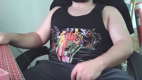 Snapshot of givemeitniceandslow chatting on December 17, 5:40 am JuicyThickkkDaddy online show from December 17, 5:40 am