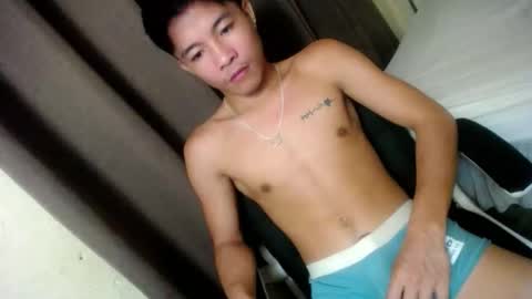 glenndou_daxs online show from October 11, 1:37 pm