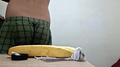 glitchingglob online show from January 17, 2:25 am