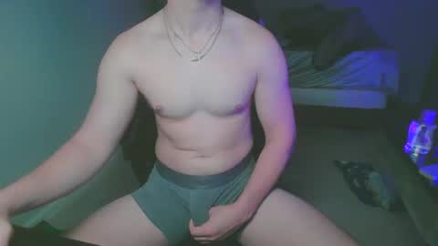 Snapshot of gnr_xxx chatting on October 1, 6:06 am G online show from October 1, 6:06 am