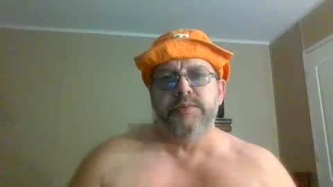 IDKIDCIDGAF online show from March 11, 12:39 am