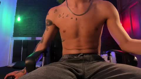 HUAN online show from March 3, 2:33 am