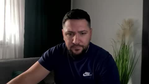 gold_alpha_boy online show from February 3, 8:30 am