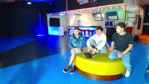 GOLDENJOI online show from January 25, 12:37 pm
