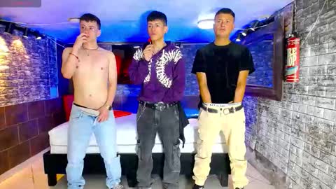 GOLDENJOI online show from September 20, 10:43 pm