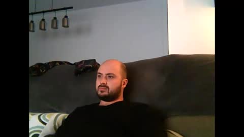 goldenspainboy online show from February 8, 5:39 pm