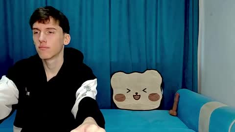 Luca online show from April 6, 1:12 pm