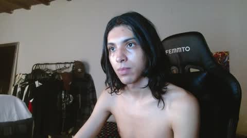 angelito tu novio online show from February 3, 12:03 pm