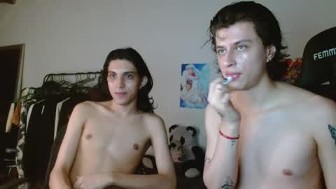 angelito tu novio online show from February 1, 11:21 am