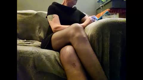 Snapshot of granddave chatting on December 23, 5:00 pm granddave online show from December 23, 5:00 pm