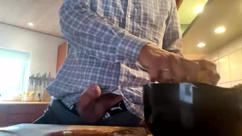 Alwaysready online show from March 8, 9:02 am