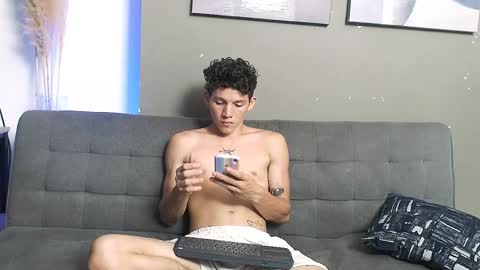 grecia_millercol online show from January 30, 12:59 pm