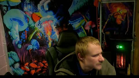 Greenlungs8195 online show from December 20, 5:47 am