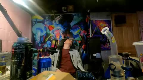 Greenlungs8195 online show from February 26, 5:31 am