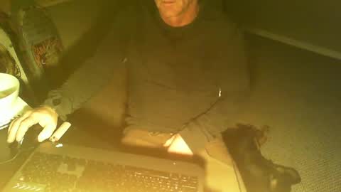 Snapshot of greenrooster1 chatting on October 13, 9:48 am greenrooster1 online show from October 13, 9:48 am