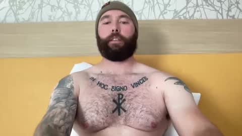 greg_harper93 online show from December 7, 8:05 pm