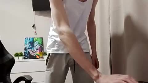 Felix online show from December 1, 7:28 pm