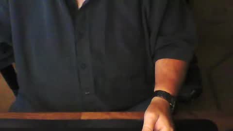 Snapshot of greyghost04 chatting on September 13, 4:46 am greyghost04 online show from September 13, 4:46 am