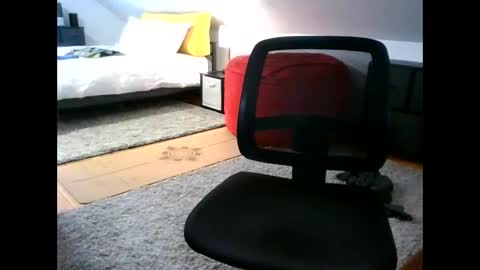 grhansen online show from March 12, 7:49 pm