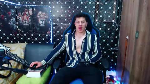 griego01 online show from September 30, 10:02 pm