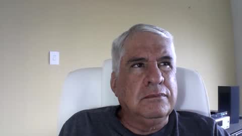 grisa01 online show from February 9, 12:32 pm