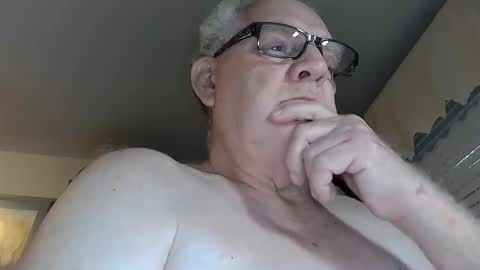 Snapshot of gspotlover1 chatting on October 7, 1:37 pm Horny Daddy online show from October 7, 1:37 pm