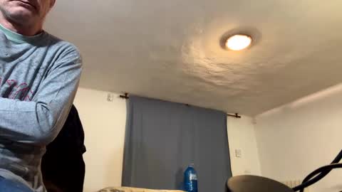 guardiannif_ online show from January 26, 8:13 pm