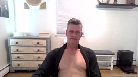 gudguy2025 online show from May 17, 11:50 am