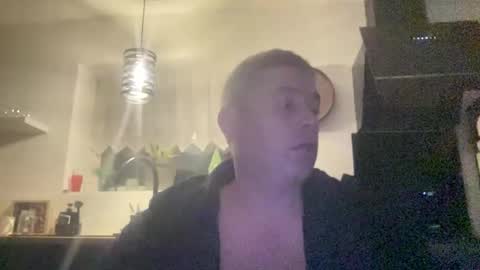 guil0 online show from March 7, 8:45 am