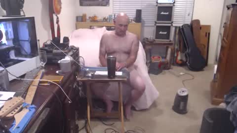 Mario online show from January 12, 1:04 pm