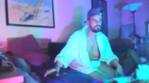 GuyST049 online show from March 5, 5:14 am