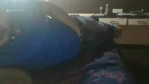 guywith85mm online show from December 25, 12:47 pm