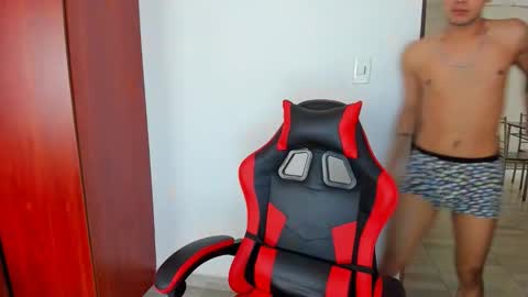 hades_horny_ online show from March 31, 9:16 pm