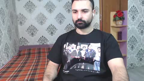 Hairy Tyler online show from December 29, 1:17 pm