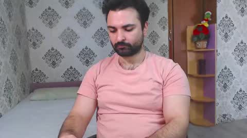 Hairy Tyler online show from February 28, 7:48 am