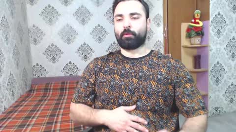 Hairy Tyler online show from January 16, 3:02 am