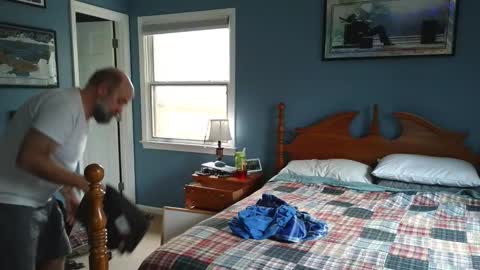 HairyDaddyBear69 online show from February 23, 9:38 pm