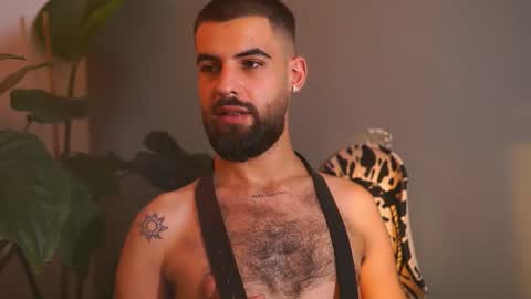 HairyRobXxX online show from September 24, 3:32 pm