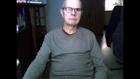 Prefer men 80 online show from February 27, 9:03 pm