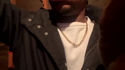 Snapshot of handsomeda1 chatting on January 7, 9:21 am handsomeda1 online show from January 7, 9:21 am
