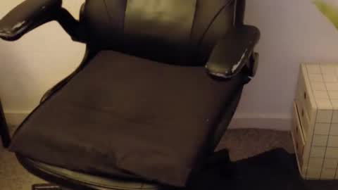 charly online show from March 29, 8:53 pm