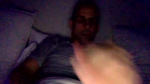 Snapshot of happy2334 chatting on October 22, 1:48 pm skysky6969 online show from October 22, 1:48 pm