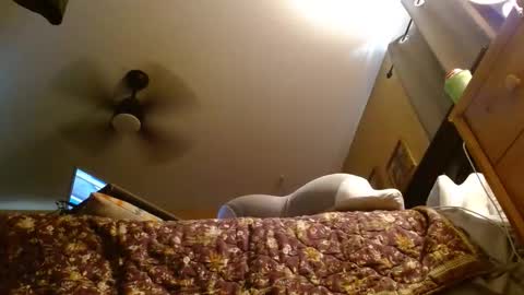 Snapshot of happyhogan1 chatting on October 23, 4:54 pm Jhonassmann12 online show from October 23, 4:54 pm
