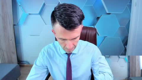 Steve online show from April 10, 1:07 pm