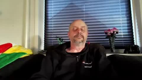 MrLazy online show from June 9, 6:20 pm