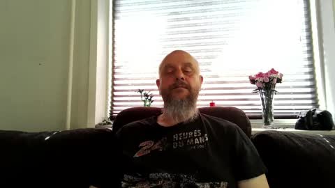 MrLazy online show from April 27, 11:29 am